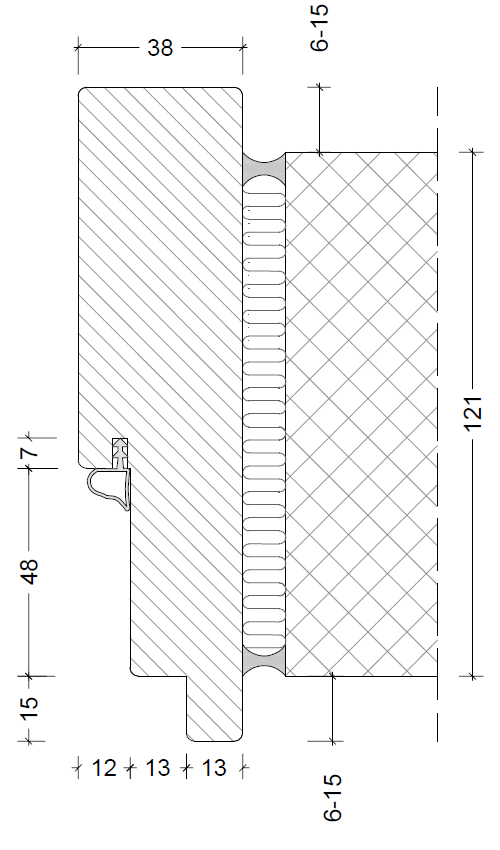 Karm med fremspring og tætningsliste